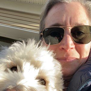 Meet your Posher, Lea Ellen